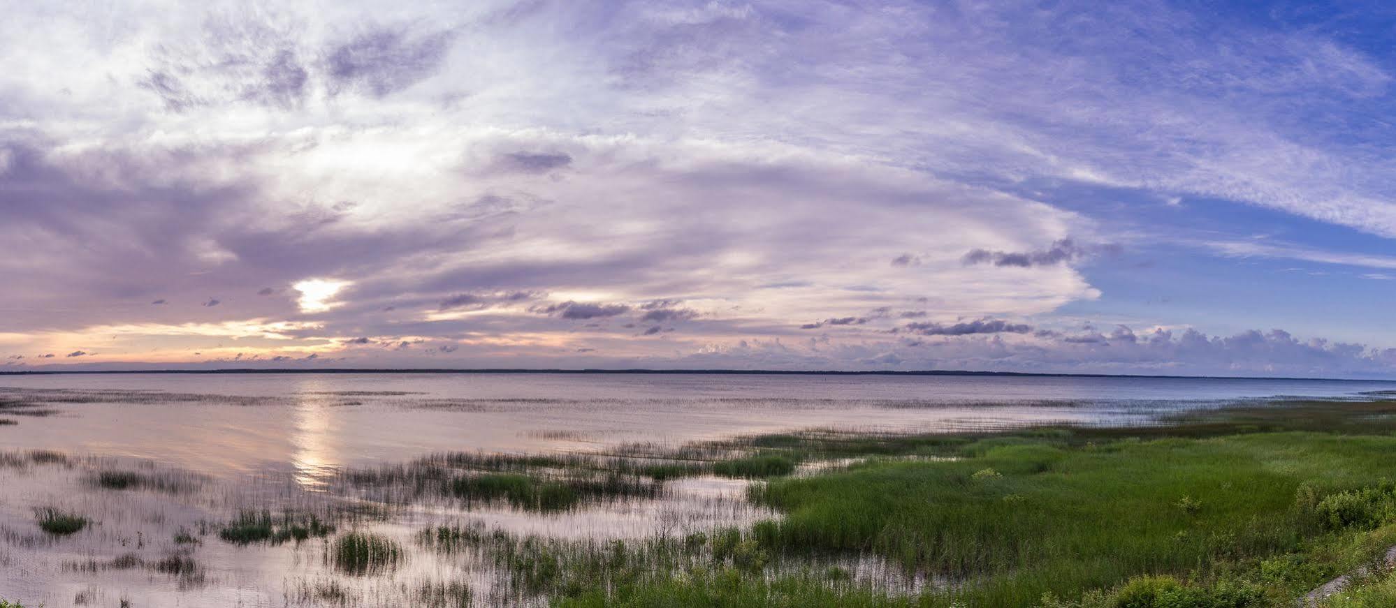 Terrace Bay Hotel - Lakefront Escanaba Zewnętrze zdjęcie